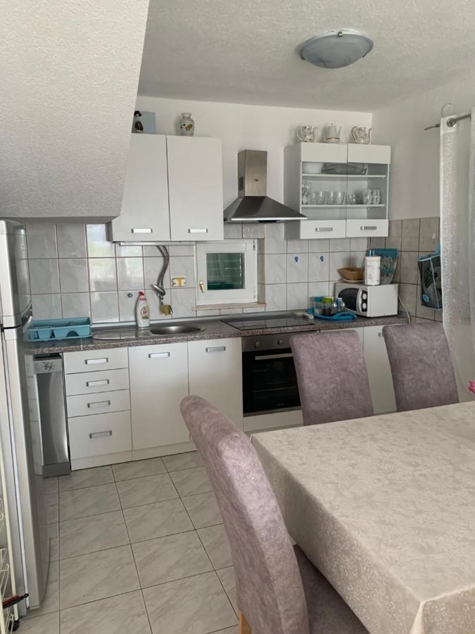Holiday Apartments Lucic - Feels Like Home, Away From Home Ražanj Eksteriør bilde