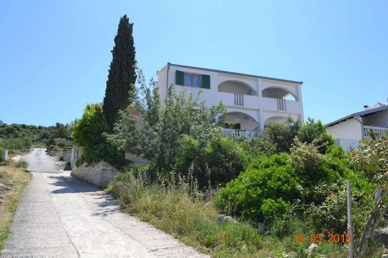 Holiday Apartments Lucic - Feels Like Home, Away From Home Ražanj Eksteriør bilde
