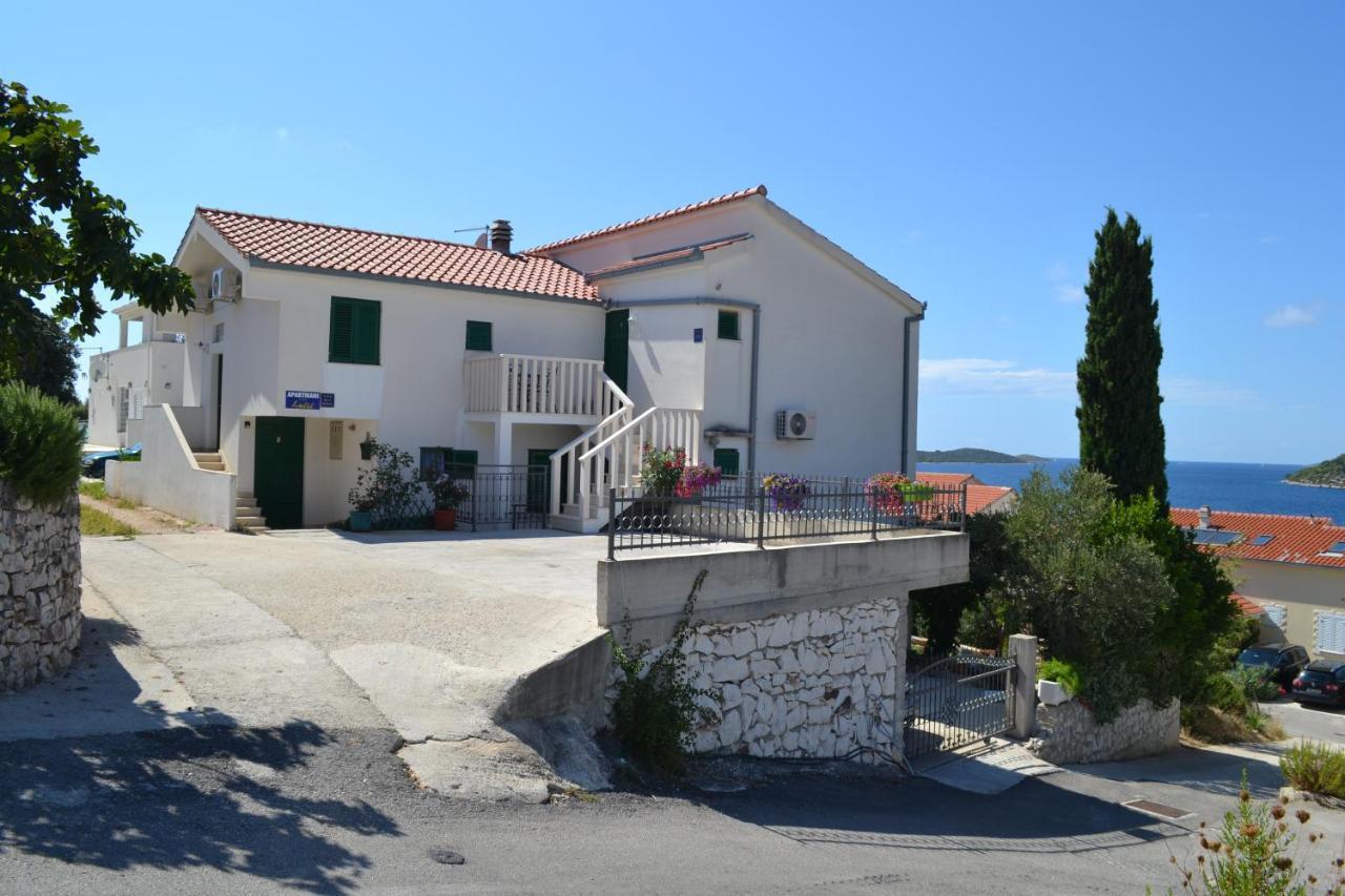 Holiday Apartments Lucic - Feels Like Home, Away From Home Ražanj Eksteriør bilde